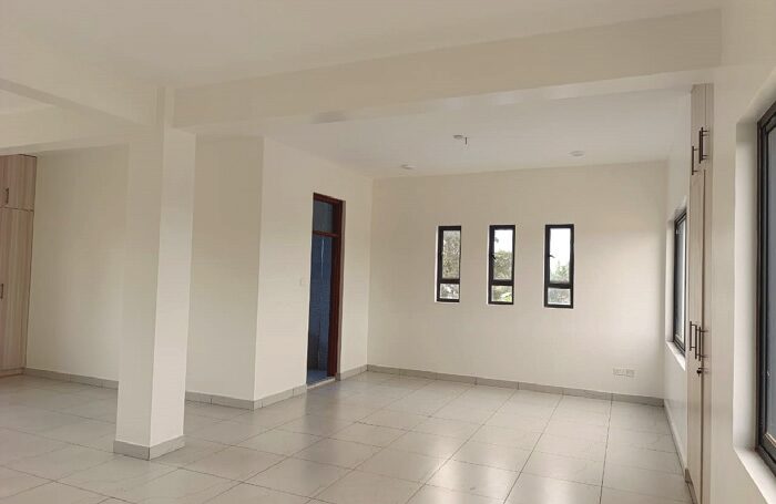 Bright finished office space with tiled floor